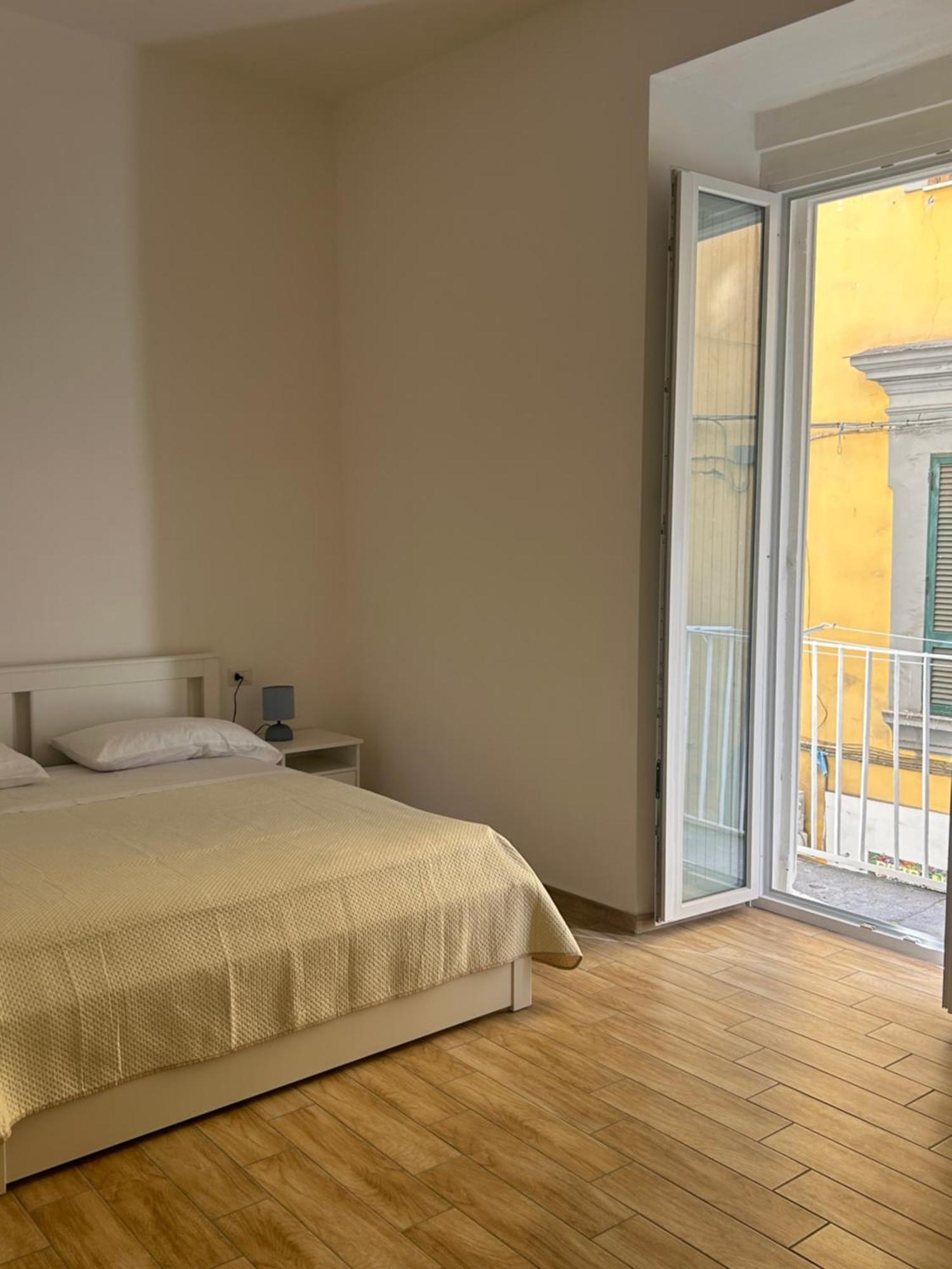 Suite Di Giordy Napoli Centro Exterior foto